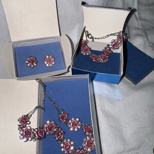 Vintage Avon - Elegant Pink Rose Jewelry Set